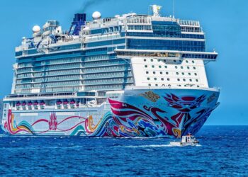 Top Cruise Liners for Luxury