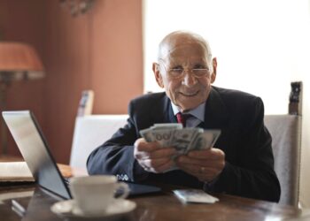 Understanding Senior Financing: Retirement Plans and Insurance